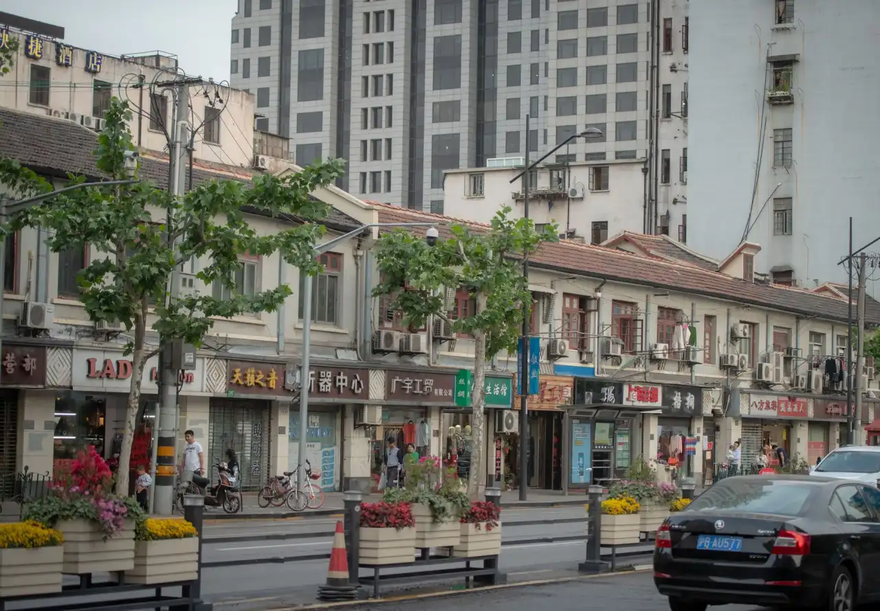 重庆制造业设备点检系统选型对比：本地化服务与功能适配分析